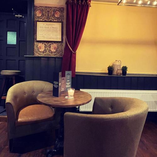 The Fountain Inn - image 3