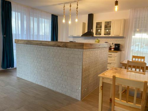 里埃尼 Casa de la Balta 3星级 酒店 餐厅