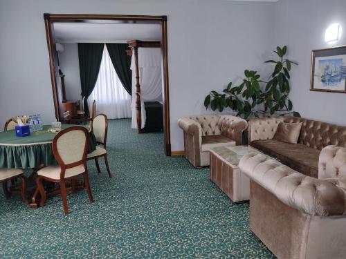 Shindan Hotel Astara