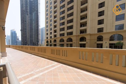 Keysplease Modern 1 BR Beach Apt 07A Murjan 1 JBR - image 4