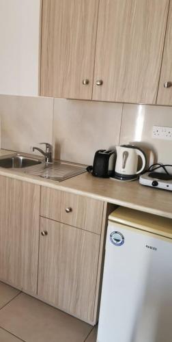 Simos Magic Hotel Apts - image 13