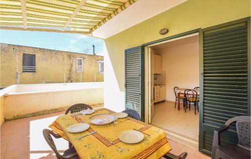  Beautiful apartment in LE CASTELLA with WiFi and 2 Bedrooms in Le Castella