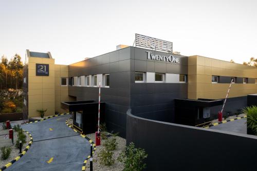 . Motel TwentyOne