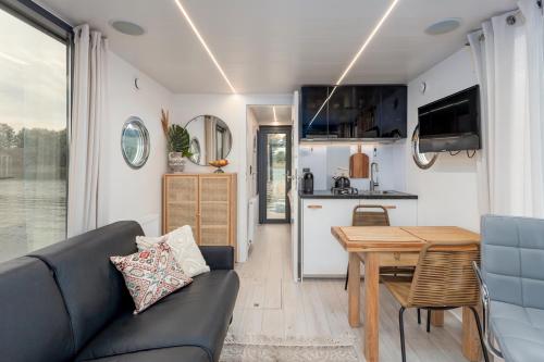Lemuria Houseboat - pływający domek na wodzie, Breslau (Foto 6)