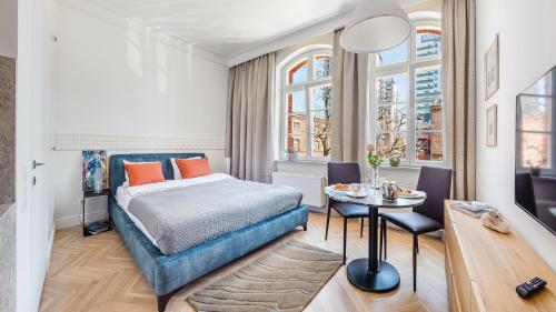 Grey Apartments - Waterlane Vintage in Mlyniska