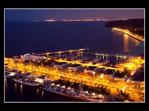 Sea Towers Gdynia Pomerania - image 2