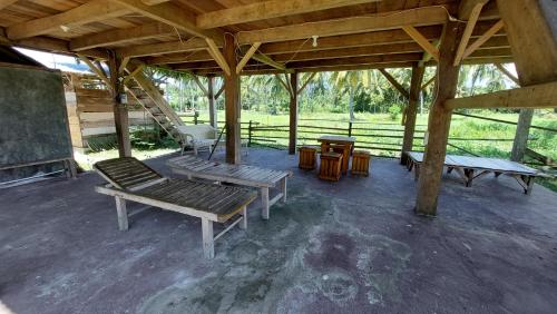 Sunset Cottages by Harry & Mimin in Gorontalo