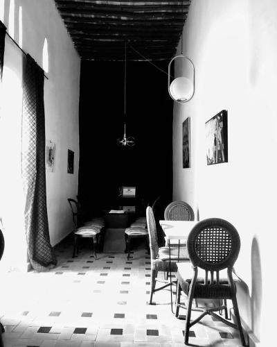 Instalaciones, Tarbi'aat Tetaoun 44, 17th century heritage in Tetouan