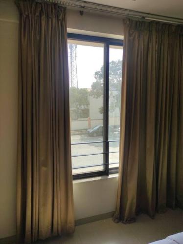 1BHK AC Service Apartment 115