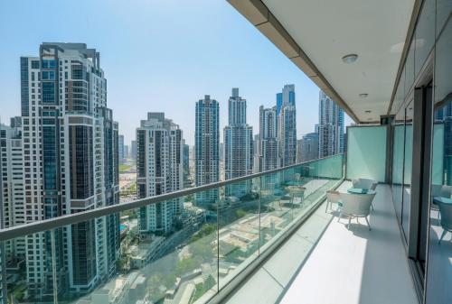 Paramount Midtown -Stunning 2 Bedroom Apt with Burj-Khalifa view, Dubái (foto 2)