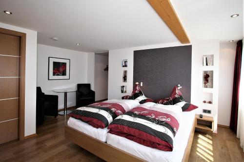 Two-Bedroom Apartment image 1