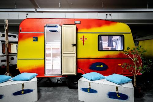 1 twin bed