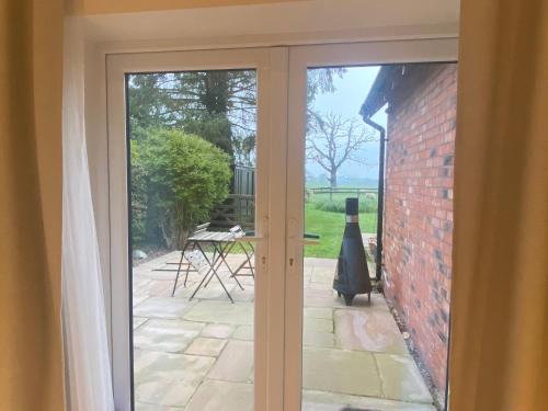 Seadmed, Private Room - Sleeps 2 - Private Entry - Parking in Dorridge
