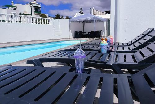 Love gara, duplex pareado piscina privada by flamingo house