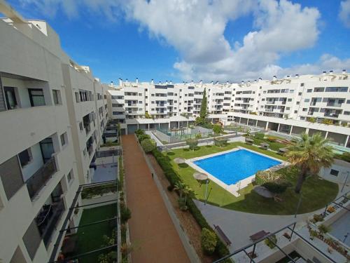 Magnifico apartamento en El Pto de Sta Maria, aire acc, piscina, zona ninos y padel