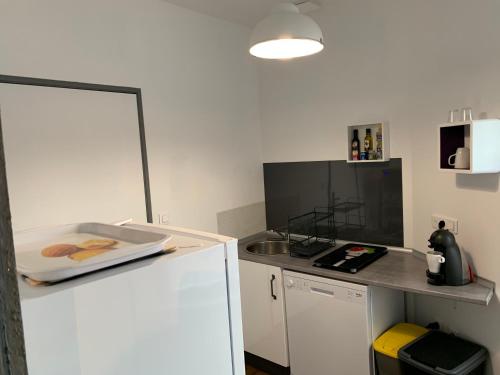 동피에르 쉬르 베브르 Logement, idéal famille, amis, tout y est ! (Logement, ideal famille, amis, tout y est !) 3성급 싱글룸 객실