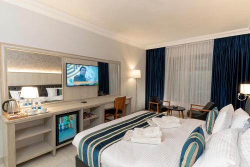 room detail thumbnail 0