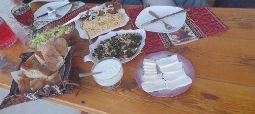 AMOJ B&B and Guest house - image 13