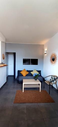 Appartement avec terrasse - Location saisonnière - Toulon