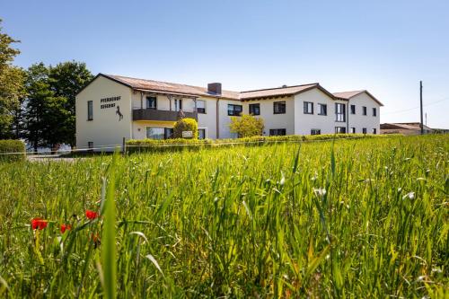 Pferdehof Bischof - Apartment - Wertheim