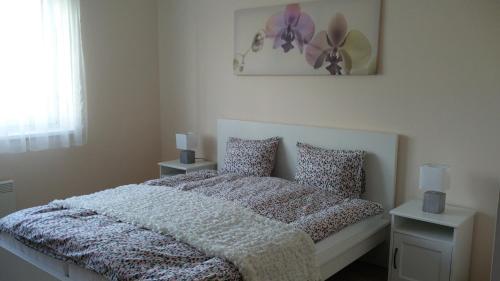 . River Side Apartman