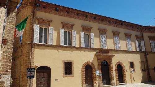  Palazzo Fassitelli in Cossignano