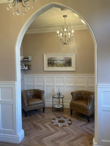 Wheatlands Lodge Guesthouse - Adults Only - Free car park - Licensed Venue photo 4