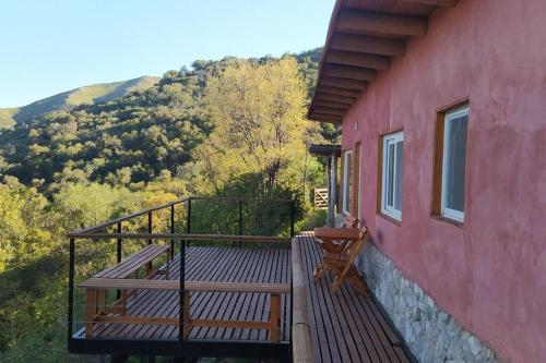 Balcony/terrace, Casa ecologica de montana con vista increible in La Cumbre