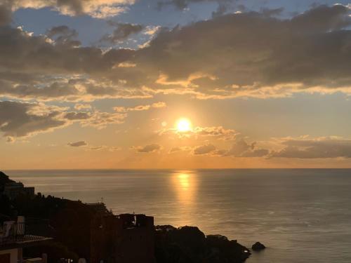 Taormina Flats Panoramic Sea View - image 12