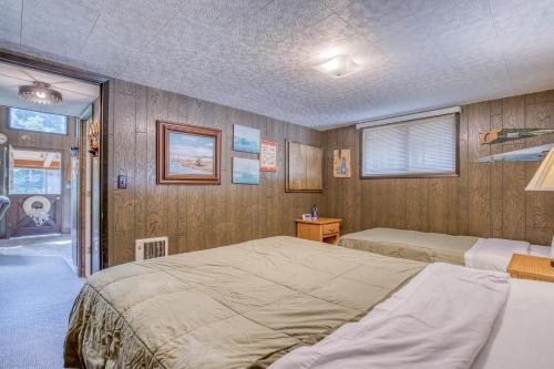 The Crabbing Cabin - image 2