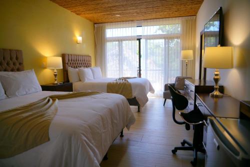 . Hotel Poza Blanca Lodge