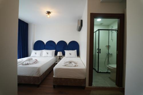 Old City Luxx Boutique Hotel - image 2