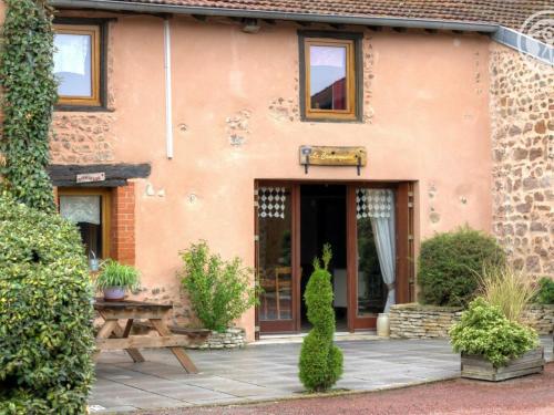 Gîte Parigny (Loire), 3 pièces, 5 personnes - FR-1-496-82