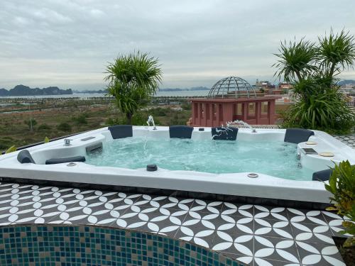 桑拿, 精緻下龍酒店 (THE EXQUISITE HALONG HOTEL) in 下龍