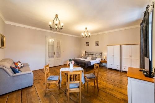 Penzion Thallerův Dům - image 10