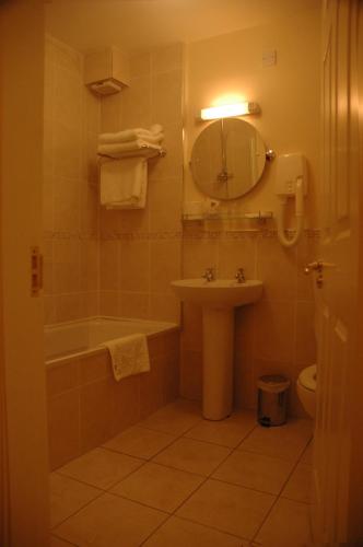 Fanad House - image 8