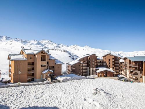 Apartment Les Cimes de Caron-20 by Interhome Val Thorens