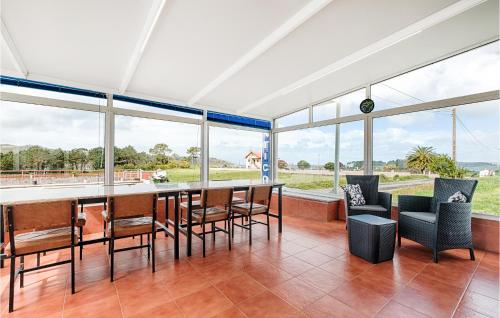  Stunning apartment in Muxía with WiFi and 2 Bedrooms in Muxia
