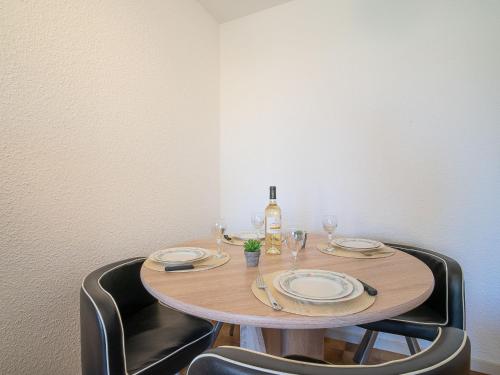 Apartment Les Bastides de Grand Stade-9 by Interhome 4
