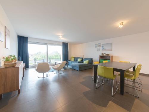  Apartment Parklane by Interhome, Pension in Bredene-aan-Zee