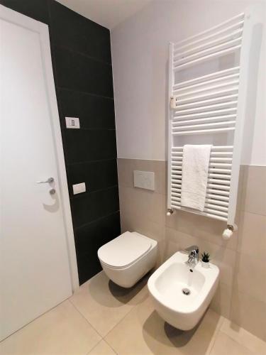 Three-Bedroom Apartment image 9