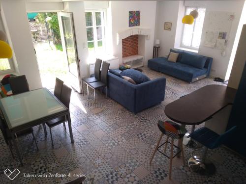 Au Coeur de Reigny gîte à louer Veaugues