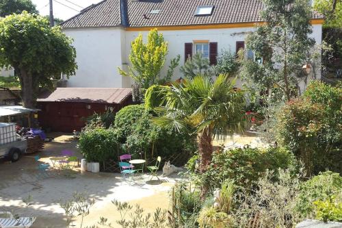 GITE CHAUVRY 5 lits, non adapté aux PMR (GITE CHAUVRY 5 lits, non adapte aux PMR) in Baillet-en-France