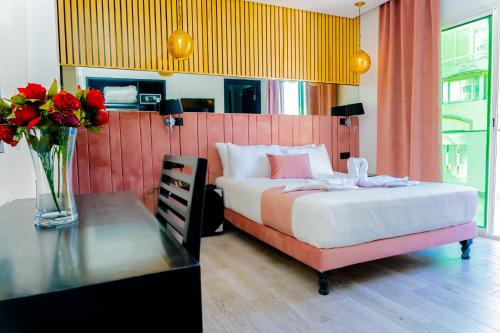 Hotel Les Ambassadeurs Room Type - Double Room