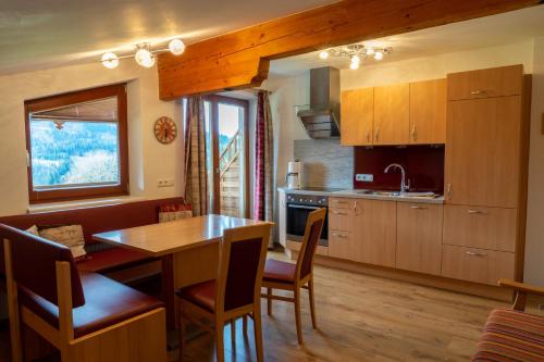 kuhinja, Appartement Höllwarthof (Appartement Hollwarthof) in Boden