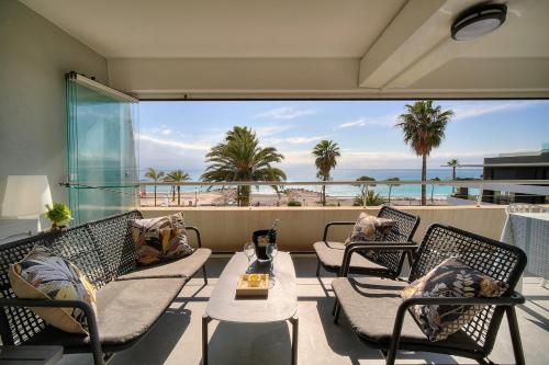 Cannes Luxury Rental - Stunning sea front apartment - Location saisonnière - Villeneuve-Loubet