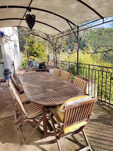 Maison d'une chambre avec vue sur la ville jardin amenage et wifi a Peille - Location saisonnière - Peille