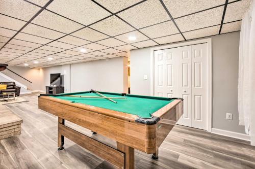 Updated Home with Pool Table about 4 Mi to Hershey! Updated Home with Pool Table about 4 Mi to Hershey!
