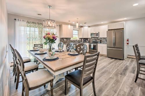 Updated Home with Pool Table about 4 Mi to Hershey! Updated Home with Pool Table about 4 Mi to Hershey!