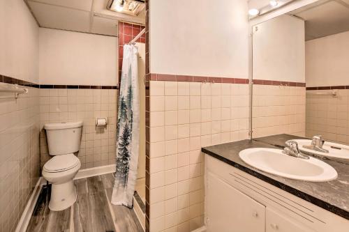 Updated Home with Pool Table about 4 Mi to Hershey! Updated Home with Pool Table about 4 Mi to Hershey!